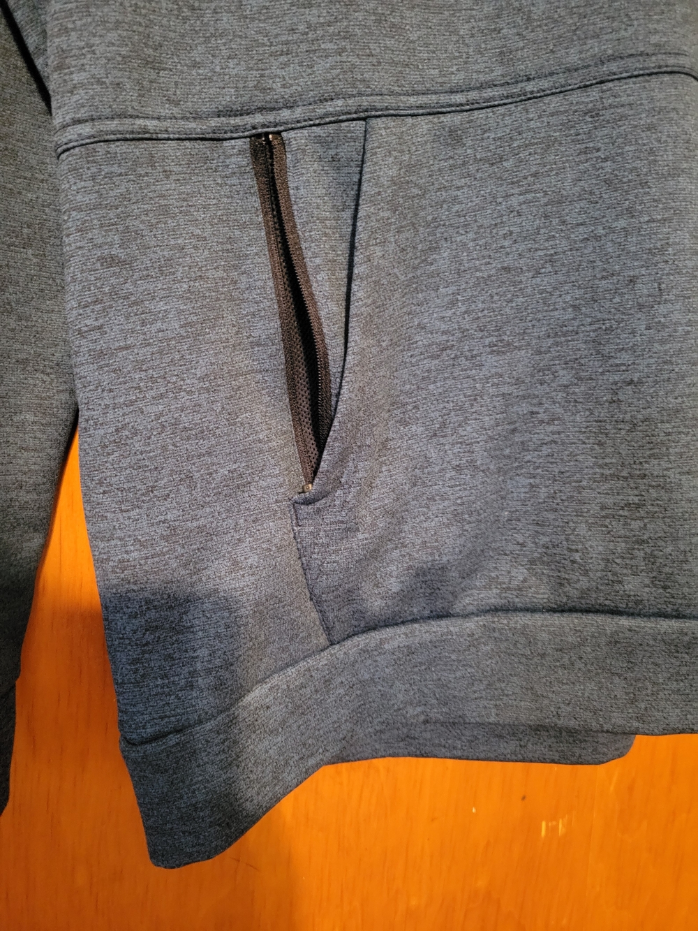 Mens Size Medium Nike Therma Fit Hooded Sweatshirt NWOT - Picture 4 of 11